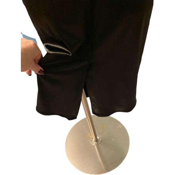 EUC Stretch Satin Bodycon Low Back Fitted Midi Dress Fits M - Picture 4 of 9